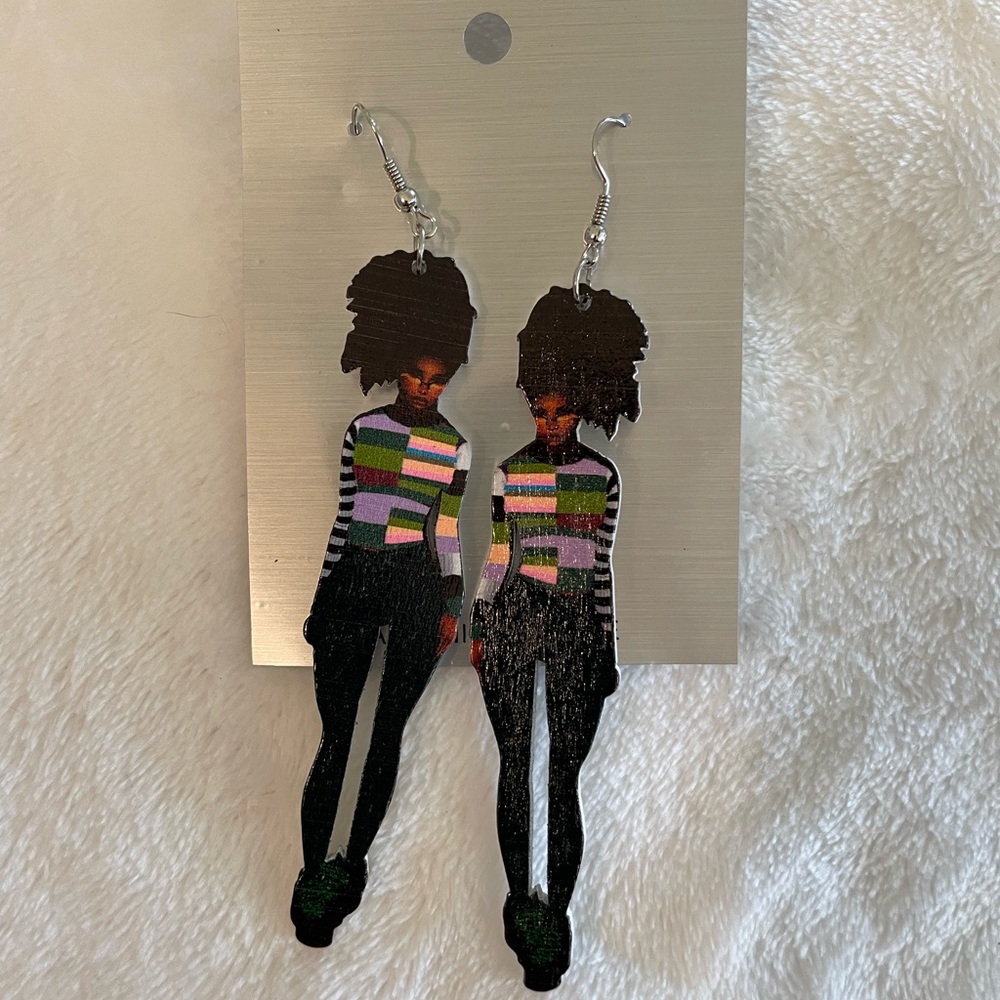 Wooden fashion earrings